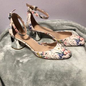ALDO Floral Print low heels women’s size 39